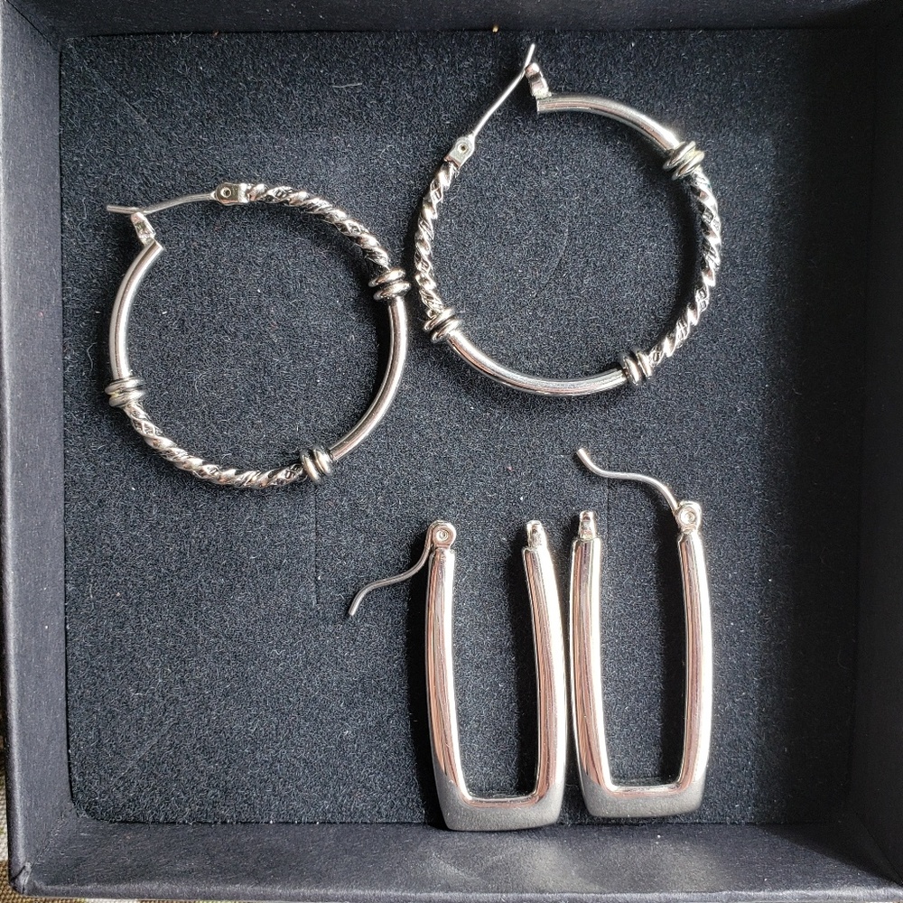 Lia Sophia earrings